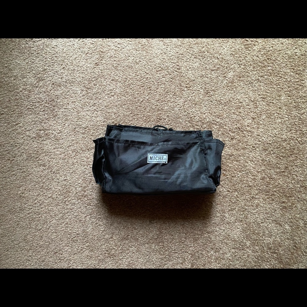 Miche purse organizer